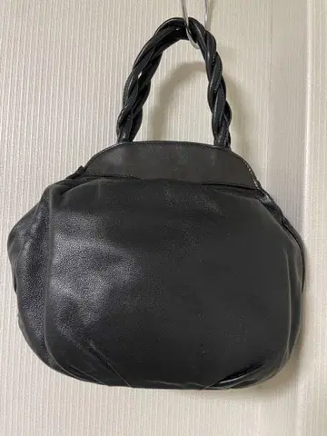 IBIZA 이비자 가죽 천연 가죽 핸드백 블랙