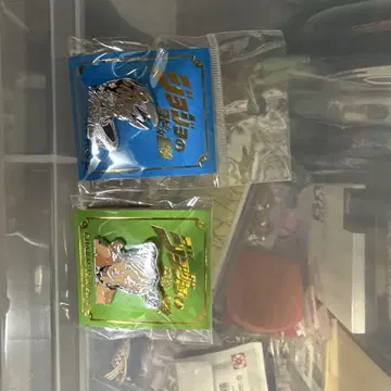 조조의 기묘한 모험 핀 배지 세트