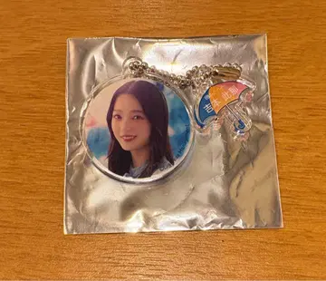 내가 보고 싶었던 파란 하늘 기모토 코나 아크릴 키링