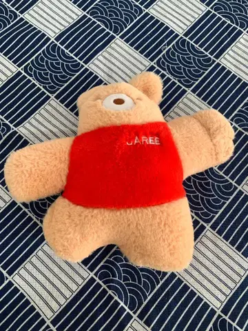JAREE 인형 베이지와 빨강