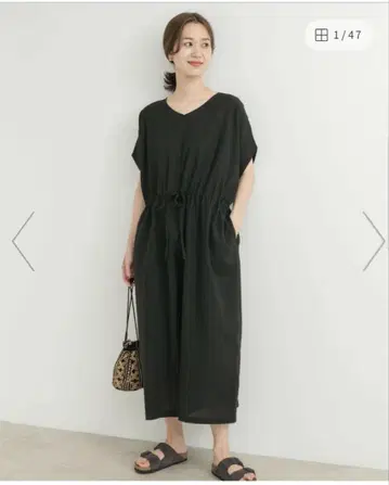 URBAN RESEARCH DOORS의 UR 허리 개더 원피스입니다