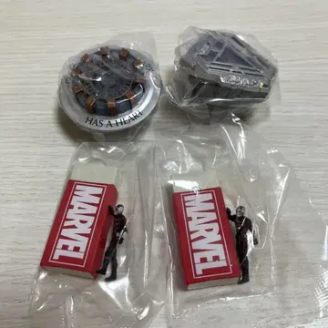 MARVEL 가챠가챠 아이언맨 앤트맨
