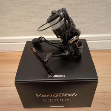 SHIMANO Vanquish C2000S 스피닝 릴