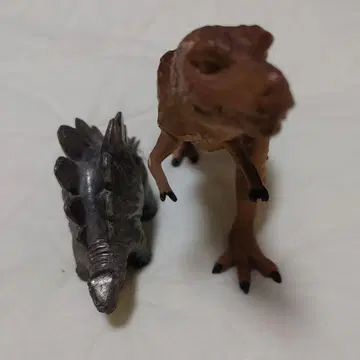 공룡 티라노사우루스 피규어 입상