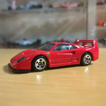 핫휠 F40