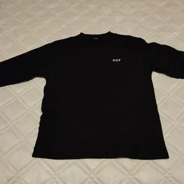 HUF 로고 티셔츠