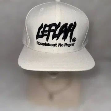 품절 상품 LEFLAH 화이트 캡 WANIMA 애용