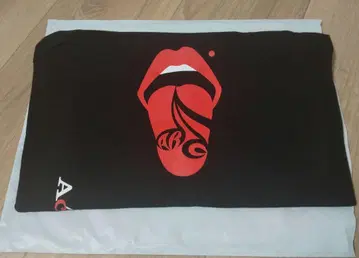 Acid Black Cherry 탱크탑
