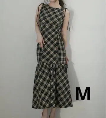 앤드메리 그렌다 리본 장미 드레스