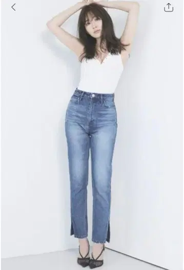 Herlipto Tokyo High Rise Jeans 25 사이즈
