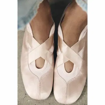 택 포함 새상품 ZARA 새틴 플랫슈즈 36