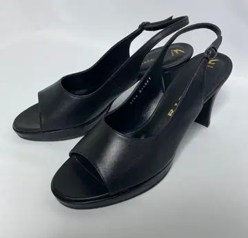 RIZ 블랙 슬링백 샌들 중간 힐 24.5cm