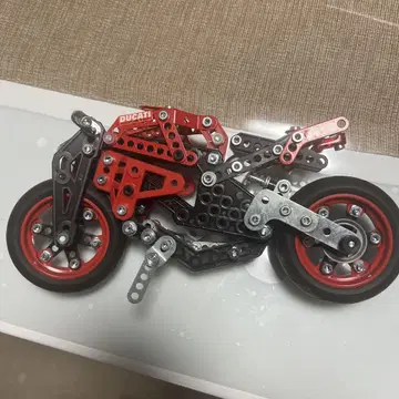 Ducati Monster 1200S 메탈 모델