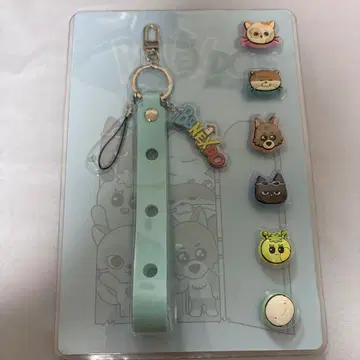 푸넥도 펜라이트 스트랩 보이넥스트도어 BBNEXDO