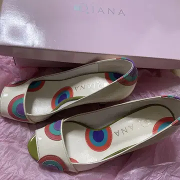 다이애나 펌프스 21.5cm