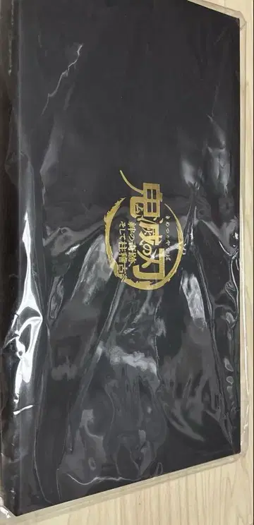 귀멸의 칼날 월드 투어 키 비주얼 캔 배지 세트 A