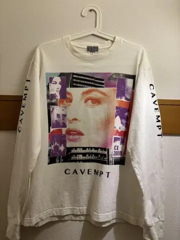 CAVEMPT ce 그래픽 프린트 티셔츠 M 사이즈