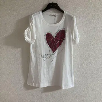 갤러리 비스콘티 하트 비쥬 톱스