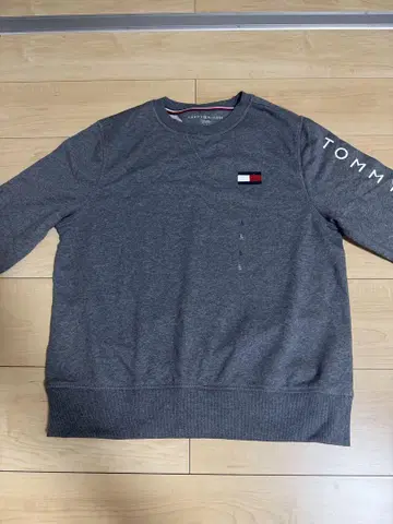 TOMMY HILFIGER 그레이 트레이너 L 사이즈