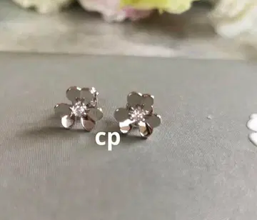 플라워 피어싱 미니 플래티넘