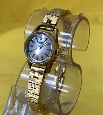 SEIKO 퀸 세이코 1020-0010 수동 와인딩 23석 작동품