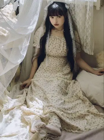 petit flower 퍼프 원피스