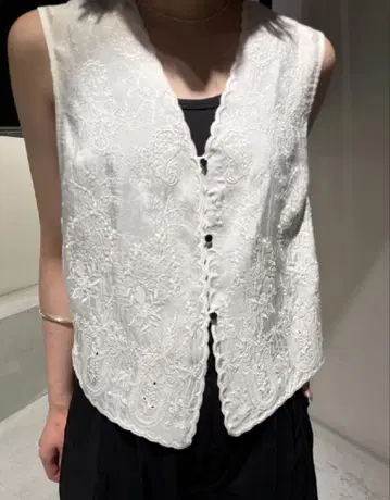 이엔나 IENA 스칼라프 자수 장식 자켓