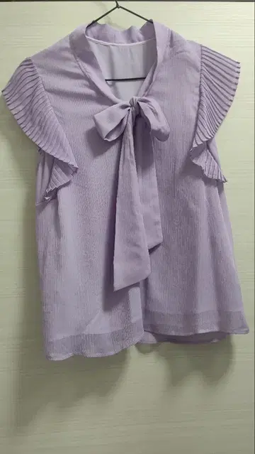 핑크 앤 다이안 라벤더 보우타이 블라우스 38