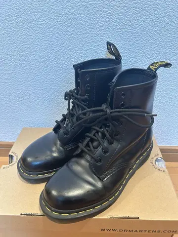 닥터 마틴 부츠