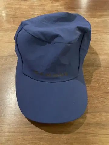 새상품급 MAMMUT 캡 사이즈 M