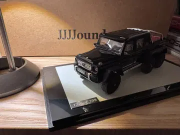 Mercedes-Benz AMG 6x6 1:43 SPARK