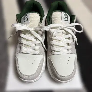 스니커즈 여성용 플레이보이