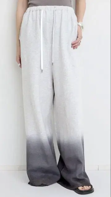 J.J.MERCER 제이제이머서 GRADATION KNIT PANTS