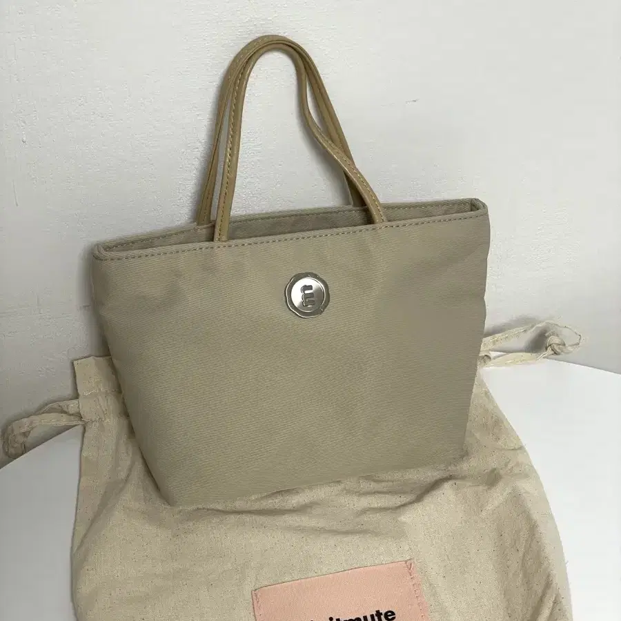 MINITMUTE | 미닛뮤트 Minute Mute Clo Mini Mocha Beige on