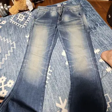 Lee JOHN'S 블루 데님 부츠컷