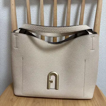 풀라 프리s 호보 2웨이 숄더백 현재 로고
