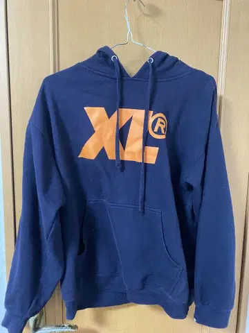 XL 로고 네이비 후드티 XL 사이즈