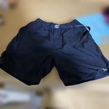 70 뉴에라 숏 팬츠