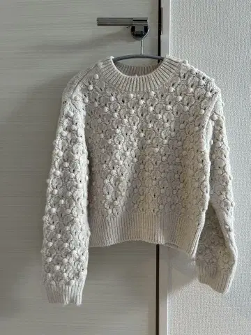 zara 뽀글뽀글 니트
