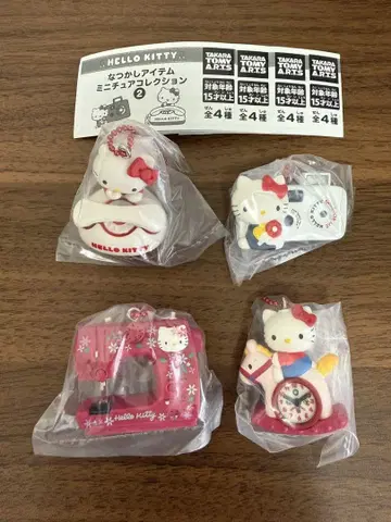 가챠 산리오 추억의 아이템 미니 컬렉션 헬로키티