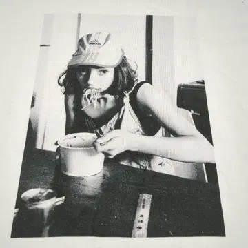 STELLA DONNELLY 티셔츠 스텔라 도넬리 슬래시 메탈