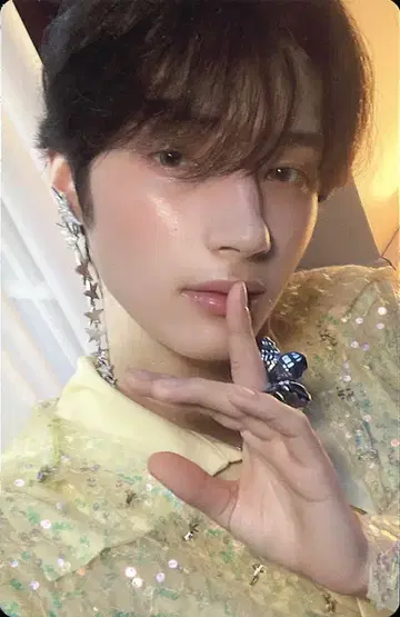TXT LULLABY HUENINGKAI 제목: 유혹