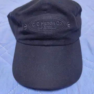 미국산 C.C. Filson Co. 네이비 캡