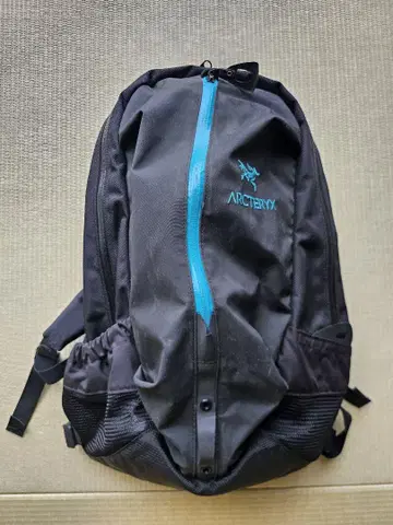 ARC'TERYX arro22 미사용품 블랙 터키즈