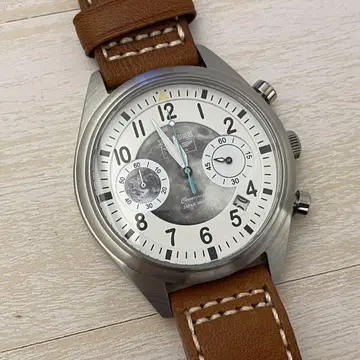 신품 미사용 우주 형제 히비토 모델 쿼츠 희귀 시계