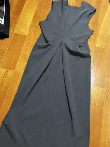 볼지 노스 원피스