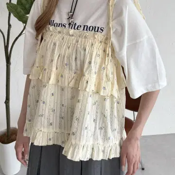 쿠티르 2웨이 작은 꽃무늬 리본 프릴 비스체 아이보리
