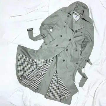 영국제 아쿠아 스큐텀 Aquascutum 아쿠아5 벨트 부착 트렌치코트
