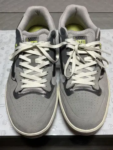 VANS 스케이트보드 스니커즈 그레이