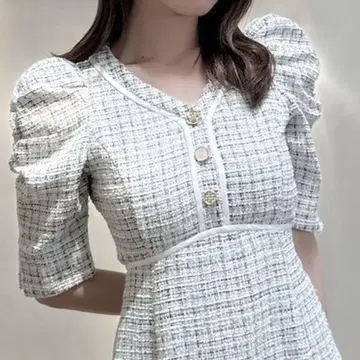 [새상품급] dazzlin 멀티 버튼 파이핑 트위드 원피스 블루